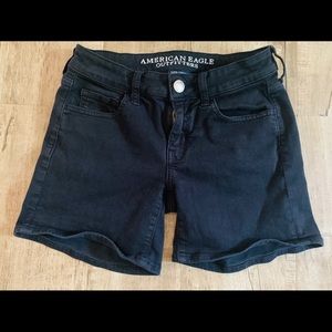 American Eagle AE size 2 midi shorts black stretch
